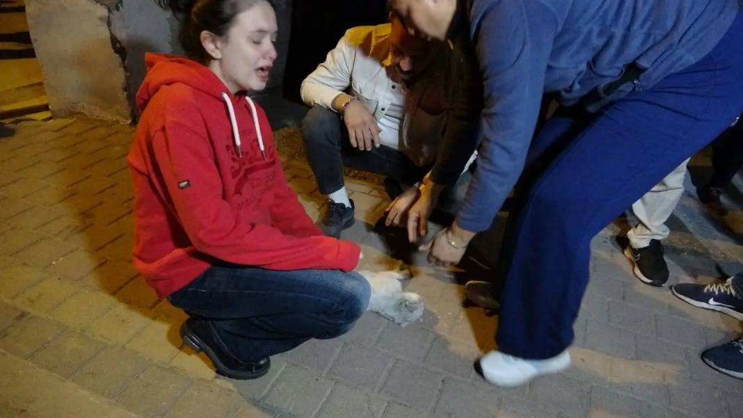 Yangın Dumanı Zehirledi, Kalp Masajı Bile Yetmedi! 7